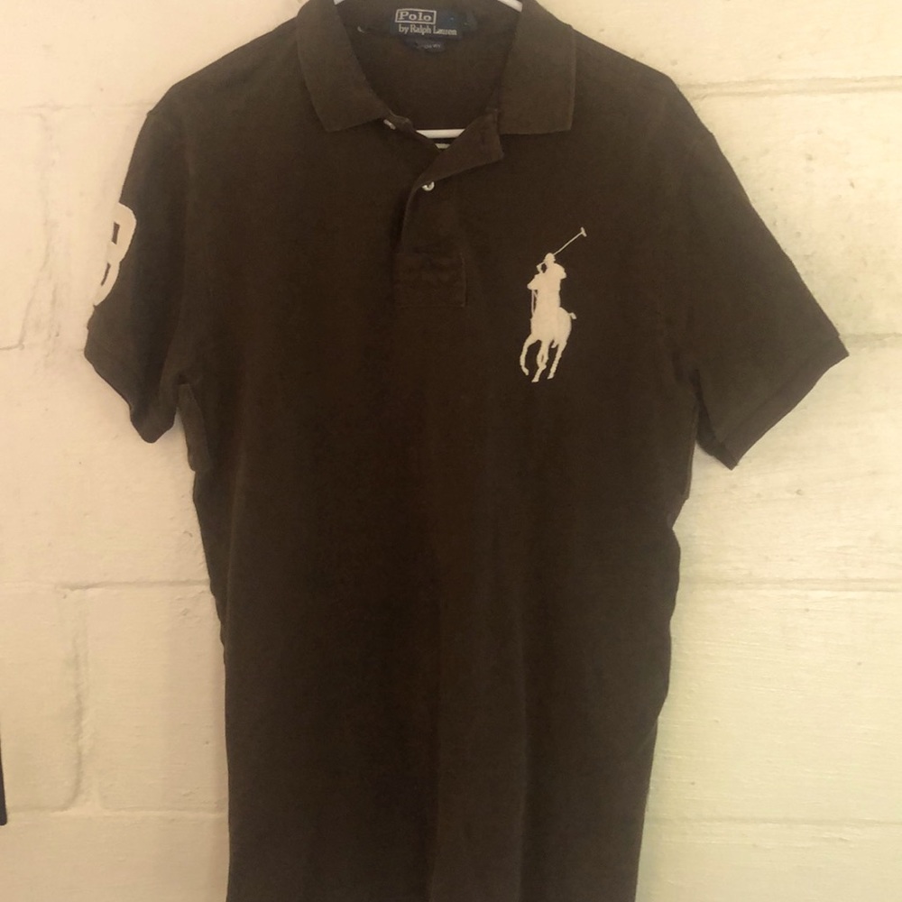 Dark brown, big horse Polo shirt. Large